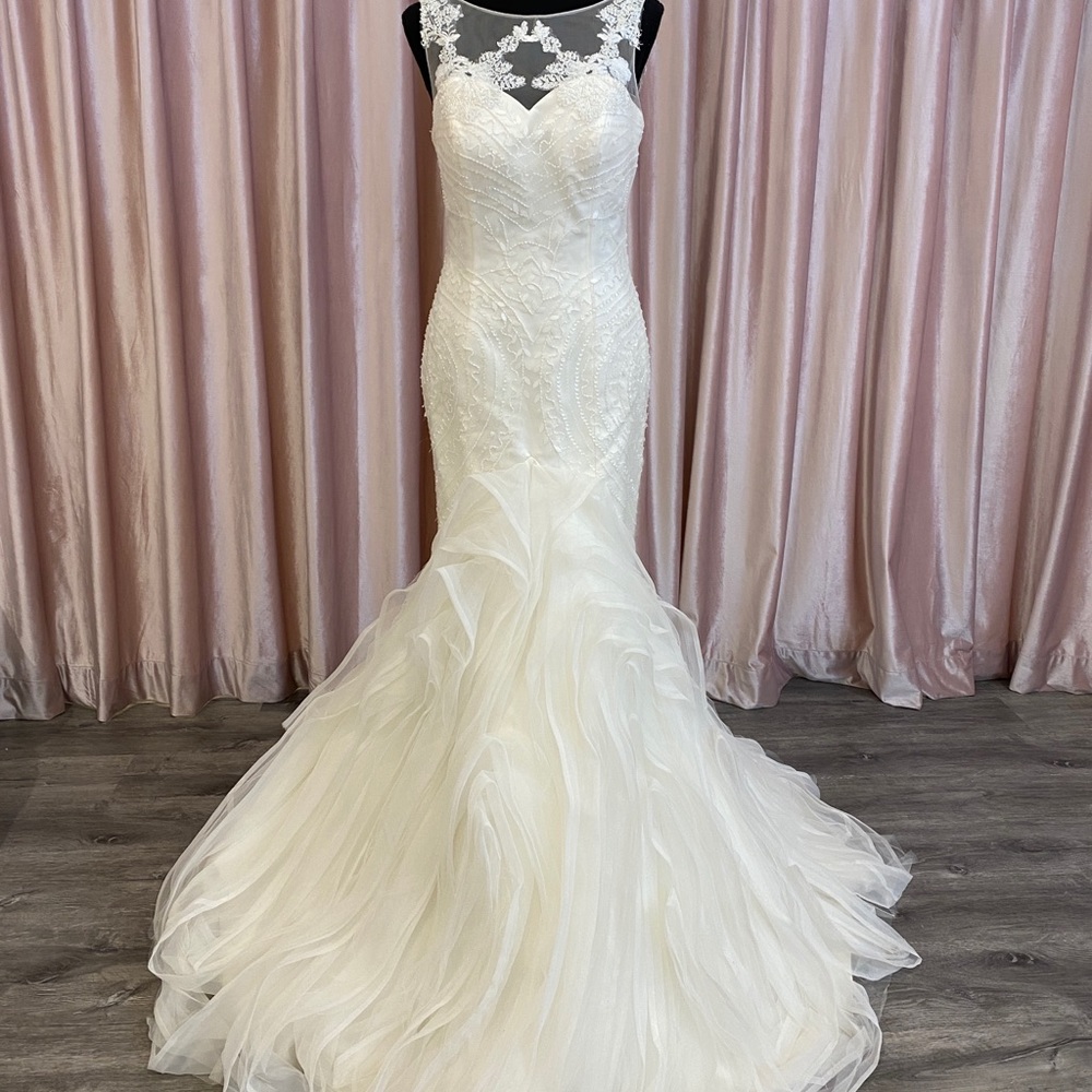 wedding dress Ruffle Mermaid  Style F905